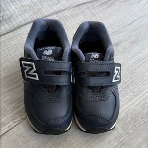 New Balance Kids Sneakers - Navy and White